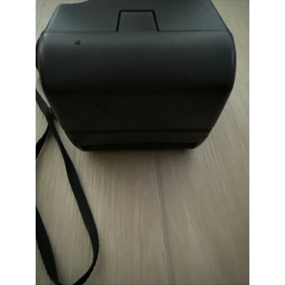 Polaroid OneStep Closeup Instant Camera for 600 Film Close-Up